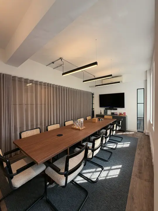 2 Stamford Boardroom (12-person) image