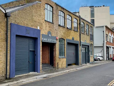 Shutters Studios Image