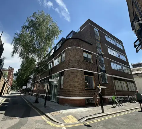 Tradestars Southwark Create Destroy Studios Image