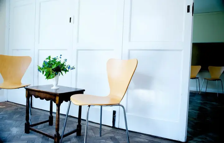 3 Small Meeting Room image