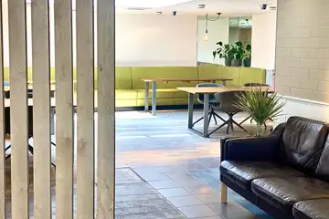 thumbnailImages img 2474