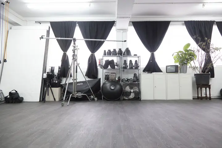 4 Kimber Studio image