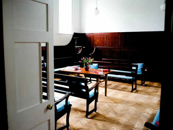 4 Large Meeting Room image