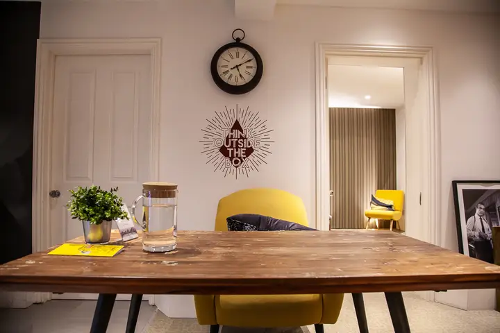 4 Small Ideas Room image