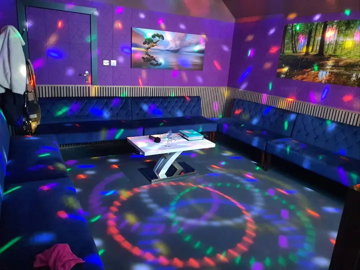3 WON KARAOKE ROOM image