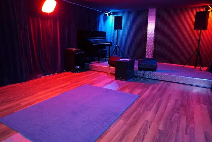3 Studio 1 - Rehearsal Room image