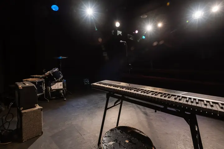 3 Black Box Theatre image