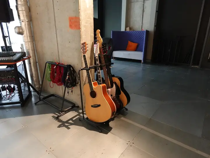 4 Sirlute Studio image